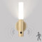 SYMYNELEC Applique Murale Sans Fil Bois, Veilleuse LED Rechargeable Murale avec Détecteur de Mouvement, lampe de chevet murale à Pile, Veilleuse Magnétique pour Escalier Chambre Couloir (Bois Clair)