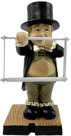 Carroterr Toilet Butler Statue Toilet Paper roll Holder, Pinching Nose Housekeeper Sculpture Bathroom Toilet Paper Decoration Paper Towel Dispenser, Funny Bathroom Paper Holder Figurine