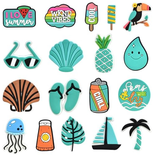 Wioklwe 25PCS Shoe Charms Set Clogs - Various Kawaii Shoe Accessories Charms Decorations for Fashionable Shoe Accessories for Pins Girls Boys Kids Teens (Holiday style2)