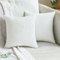 MIULEE Kissenbezüge Kordsamt Kissenbezug Zierkissenbezug Dekokissen Sofakissen 2er Set Weiche Kissenhülle Dekorative Zierkissenbezüge Kissen für Sofa Couch Zuhause Wohnzimmer 35x35 cm Reines Weiß