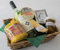 Käse-Präsentkorb Nr. 50 Käse-Geschenk mit köstlichem Gouda | französischem Camembert | Glas Feigensenf