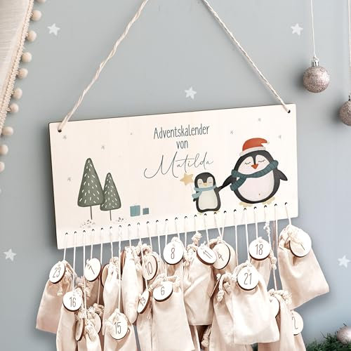 Adventskalender Personalisiert für Kinder | Advent Kalender zum befüllen aus Holz | Wandmontage Weihnachtskalender DIY mit Namen | hellomini (Pinguin Druck)
