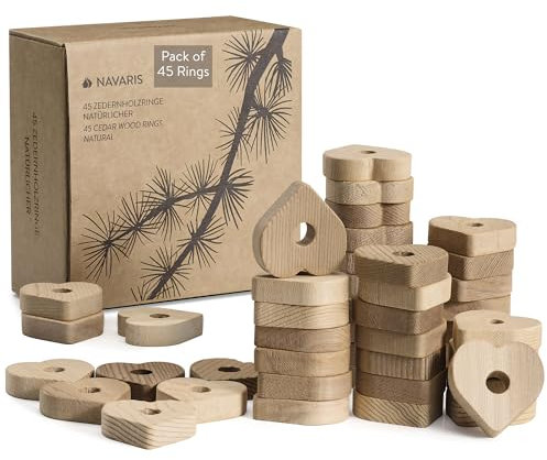 Navaris Zedernholz Ringe - Kleiderbügel Ring - Natürlicher Duft für den Kleiderschrank - 45 Stück - Design Herz - Duftholz