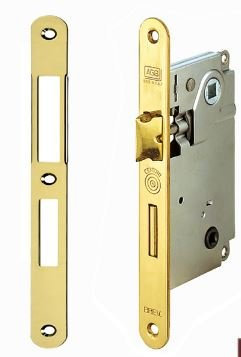 Serratura AGB serie Centro - scrocco e mandata OTTONATO VERNICIATO azionato dal quadro da mm.6. Entrata 50 - Interasse mm. 90 - Frontale mm. 22x196 completa di contropiastra.
