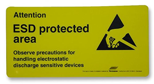 Caution ESD Area 150 x 300 cm, hauteur extérieure 150 mm, largeur extérieure 300 mm, panneau couleur noir sur jaune, panneau légende ESD Protected Area, matériau du panneau PVC (chlorure de vinyle),