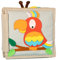 Jolly Designs – Mini Quiet Book Schillernder Papagei – Montessori Spielzeug ab 6 Monaten – Motorik & Sensorik fördern – Busy Book aus Filz – Handgefertigtes Filzbuch – Perfekt für unterwegs