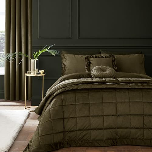 Catherine Lansfield Kingsley Soft Matt Velvet King Duvet Cover Set with Pillowcases, Olive Green