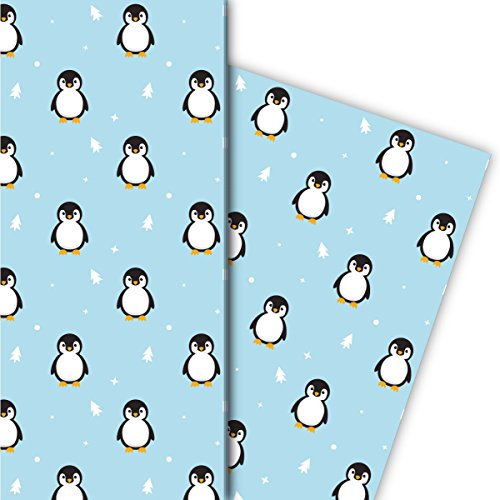 Kartenkaufrausch Super süßes Weihnachtspapier, Geschenkpapier Set zu Weihnachten mit Pinguinen und Weihnachtsbäumen, hellblau, für tolle Geschenk Verpackung, Designpapier, 4 Bogen, 32 x 48cm