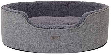 lionto Hundebett mit Wendekissen und waschbarem Bezug, formstabiles Hundekörbchen mit Anti-Rutsch-Noppen, 83x63 cm, kuscheliges Heimtierbett für Hunde und Katzen mit Plüsch, grau