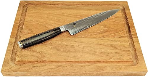 Kai Shun Tim Mälzer Angebotsset TDM-1722 Allzweckmesser, 16,5 cm Damastklinge mit Wellenschliff + handgefertigtes Eichenbrett 30x22 cm