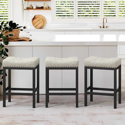 LUE BONA Tabourets de Bar,Tabouret Bar Lot de 3,Faux Cuir Tabourets Bar pour Modernes îlots de Cuisine,Hauteur 61 cm avec Cadre Métallique,pour Cuisine,Salon,Salle à Manger,Beige Clair Gris+Noir