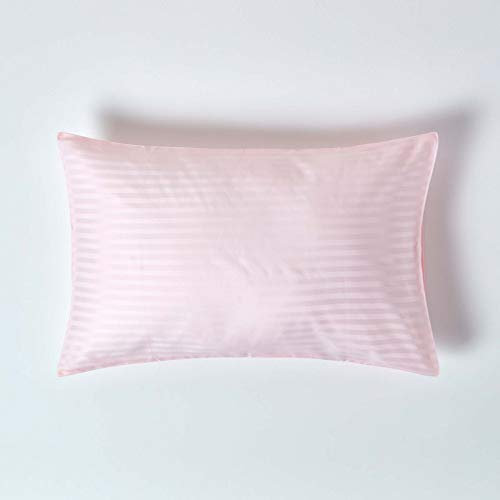 HOMESCAPES Taie d'oreiller 50x75 cm en Percale de Coton égyptien 330 Fils, Taie d’Oreiller rectangulaire, Coloris Rose