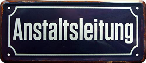 WOGEKA ART Retro Blechschild - Anstaltsleitung Büro - witziger Spruch als Geschenk-Idee zum Geburtstag Weihnachten zur Dekoration 28x12 cm Vintage-Design aus Metall 1225