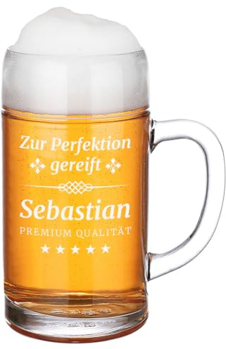 polar-effekt Maßkrug 1 Liter mit Gravur, Biergeschenk für Geburtstagskinder | Bierseidel aus Glas für Geburtstagskinder, zum runden Geburtstag: eine gravierte Aufmerksamkeit für gemeinsame Bierabende.