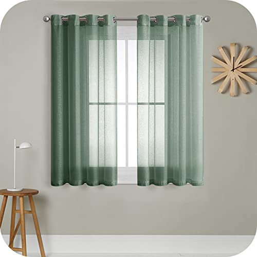 MRTREES Voile Gardinen Vorhang halbtransparent kurz mit Ösen in Leinenoptik Stores Gardinen Schals für Wohnzimmer Schlafzimmer Kinderzimmer Armeegrün 160×140cm (H×B) 2er Set