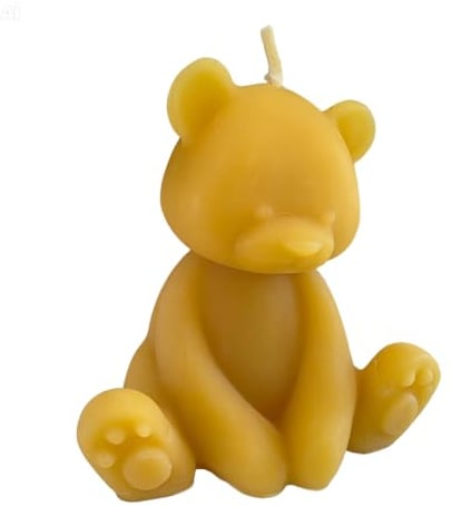 Bienenwachskerze Bärenkerze Teddybär 9 cm sitzend Geschenk — handgegossene Bärenfigur ruhend, Made in Germany