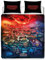 Stranger Things Character World Offizieller Doppel-Bettbezug, Hawkins-Stadtkarten-Design, wendbar, pflegeleicht, 2-seitiges Bettwäsche-Set mit passenden Kissenbezügen, mehrfarbiger Druck