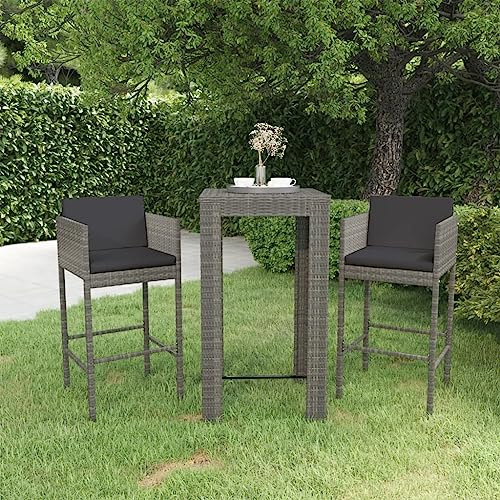 QJBSAVVA 3-TLG Gartenbar-Set Poly Rattan Grau 60,5x60,5x110,5 cm Bartisch mit 2 Barhocker & Kissen, platzsparendes Balkonmöbel-Set, modernes Outdoor-Lounge-Design für Garten Terrasse Camping