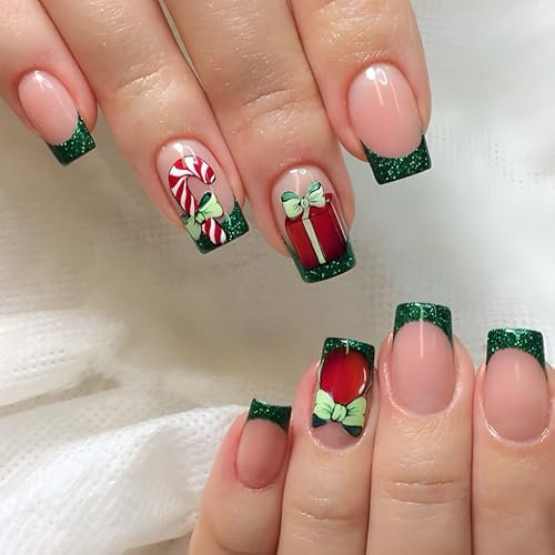 Boloshine Christmas False Nails, 24Pcs Square French Press on Nails Full Cover Green Fake Nails with Christmas Cane & Gift Box Pattern, Artificial Nail Tips for Women Girls Nail Art