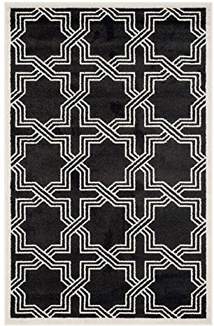 SAFAVIEH Amherst Collection Accent Rug - 2'6 x 4', Anthracite & Ivory, Geometric Design, Non-Shedding & Easy Care, Ideal for High Traffic Areas in Entryway, Living Room, Bedroom (AMT413G)