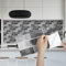Fantasnight Piastrelle adesive in vinile nero e grigio, per bagno e cucina, 30 x 15 cm, 24 pezzi, piastrelle autoadesive da parete impermeabili per paraschizzi per soggiorno