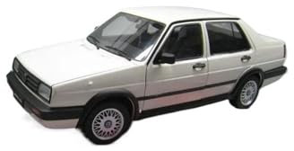 CHENXILONG 1/18 Für VW Jetta Statisches Volltür-Legierungsdruckgussmodell-Sammlungsautomodelldekorationsornamentmodell Sammlerspielzeugautos(Weiß)