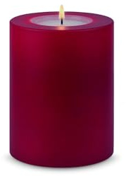 Qult Farluce Trend - Teelichthalter in Kerzenform • Merlot Red • Christmas Collection • Adventskerzen • Weihnachtskerzen • Kerze • Kunststoffkerze in Kerzenoptik (Ø 10 x h 12 cm)