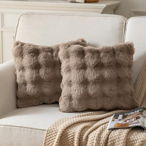 Joyouth 2er Set Plüsch Kissenbezug Dekorativ Sanft Kurze Wolle Samt Zierkissenbezüge Luxus Square Kissenhülle für Sofa Couch Wohnzimmer 40x40 cm Taupe