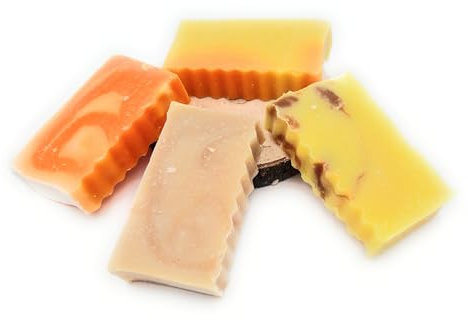 Winter Seifen, 4 er Set, Bratapfel, Mandelbisquit, Orange, Mayan Gold 180g