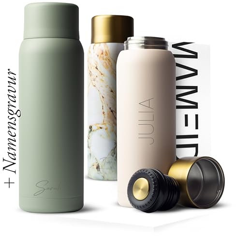 MAMEIDO Thermoskanne personalisiert 1l mit Becher - auslaufsichere Isolierkanne mit Namen, personalisertes Geschenk mit individueller Namensgravur (Desert Sage, 1.000ml)