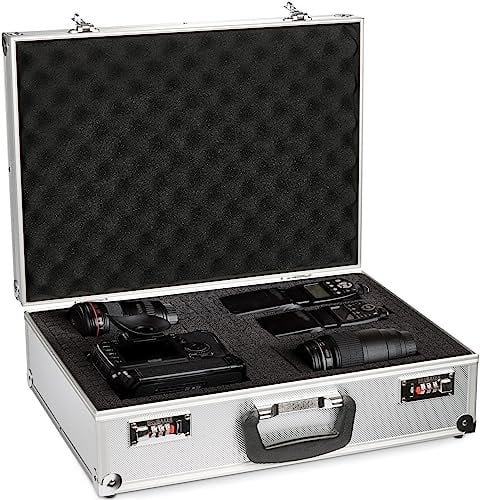 BRUBAKER Universal Koffer aus Aluminium - Transportkoffer mit Schaumstoff für Kameras, Equipment und Werkzeug - Fotokoffer mit Zahlenschloss und Würfelschaum - 46,5 x 34 x 15 cm – Silber
