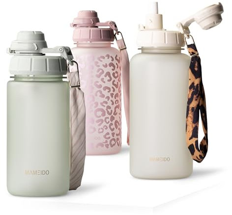 MAMEIDO Gourde 500ml avec Paille & Marqueur de Temps de Motivation, Gourde Sport avec Dragonne, Gourde Enfant étanche, Bouteille d'eau sans BPA, Water Bottle (Desert Sage, 0.5l)
