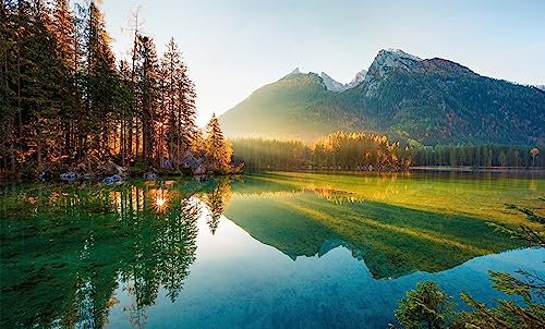 Holz-Bild 120 x 70 cm: Wunderschöner Herbstsonnenaufgang am Hintersee. Erstaunlicher Morgenblick auf die bayerischen Alpen an der österreichischen (116551637)