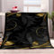 Quixora Kuscheldecke Schwarz Muster Gold Flauschig Fleecedecke als Sofadecke Couchdecke Wohndecke Weiche & Warme Sofaüberwurf Decke 150 x 200 cm