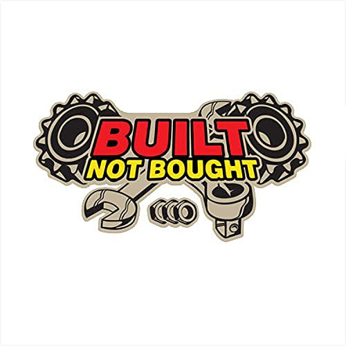 20 cm Hochwertiger Autoaufkleber Sticker Decal UV&Waschanlagenfest Built Not Bought Rot Gelb Metall B159 Kinder-Zimmer-Schrank-Deko