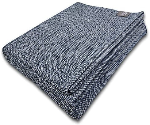 Craft Story Decke Yara - Tagesdecke aus 100% Baumwolle - Sofadecke, Wohndecke & Baumwolldecke - Jeans-Blau Uni, ca. 170 x 220 cm