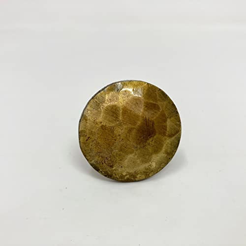 Hammered Antique Knob. Home Decor Drawer Pull (Antique Brass)