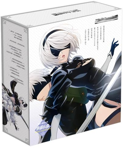 18 NieRAutomatas Merch Geschenk Box | Anime Figur Wasserflasche, Anhänger, Aufkleber, Poster, Karten, Abzeichen, Badges | NieRAutomatas Kollektionen Set
