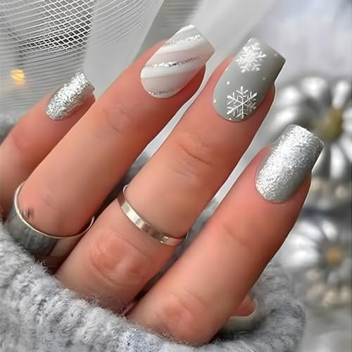 Square Christmas False Nails - 24PCS Short Press on Nails - Silvery White Snowflake Pattern False Nails with Glue - Christmas Style Glossy Full Cover Nail DIY Nail Art