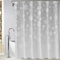M&W DasDesign Winterlicher Duschvorhang – Elegantes Schneeflocken-Design, wasserabweisender Polyester-Duschvorhang für das Badezimmer, maschinenwaschbar und langlebig,grau, 180x200 cm