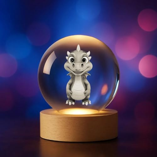 Plexido 3D Kristallkugel LED – Verschiedene Motive zur Auswahl: Fabeltiere – Deko-Licht aus Glas mit Holzsockel – Geschenkidee (Drache 1)