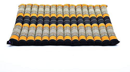 Leewadee Zabuton Rollbare Meditations-Matte Tragbare Sitzmatte Ökologisches Naturprodukt, Kapok, 70 x 70 cm, Schwarz Orange