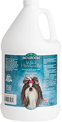 Bio-Groom - Hundeshampoo mit Wild-Geißblatt - Natürlicher Duft aus Aloe Vera und Kamille - Mit Kokosnussöl - Bis zu 1026 Hundewäschen - Badezubehör für Hunde - Tierversuchsfrei - 3,8 L