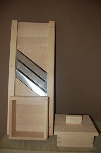 MS-Steinzeug Krauthobel aus Holz 40x15cm, 3 Edelstahlmesser, Fingerschutz | Krautschneider mit Schlitten als Fingerschutz – 3 rostfreie Edelstahlmesser mit Wellenschliff zum Hobeln von Kohl