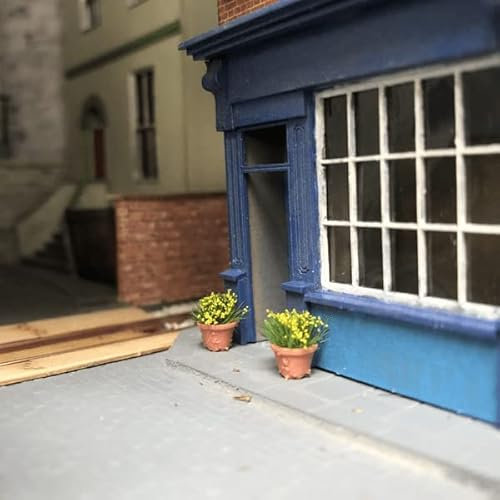 Scale Model Scenery AX178-OO Terracotta Plant Pots (10 large & 5 small per pack) For OO Scale Model Railway Layouts & 1:76 Diecast Dioramas