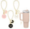shixpiov 2er Buchstaben Anhänger Zubehör für Stanley Cup,Wasserflaschen mit Griffen,Name-ID Charms Letter für PRAOAHEI 40oz Thermobecher（Runde Letter,M
