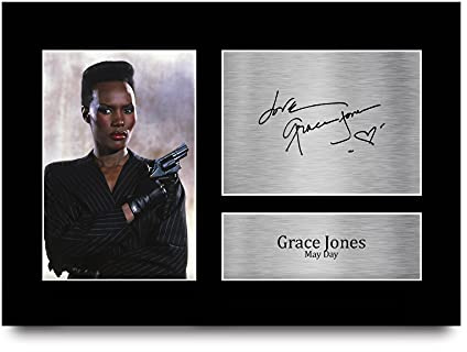 HWC Trading A4 Grace Jones James Bond A View to a Kill Geschenke Gedruckt, Signiert Autogramm Bild Für Film-Erinnerungsstücke-Fans