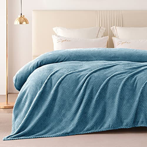 Yebeda Kuscheldecke Superweiche und Warme Fleecedecke für Sofa, Couch und Bett mit Waffel Muster, Kuschelige Angenehme Decke Wohndecke Sofadecke, 220x240 cm, Schieferblau