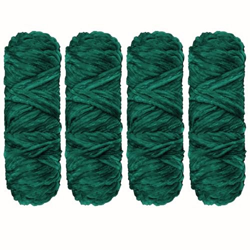 Crochet Yarn Chunky Yarn for Crochet Chunky Wool for Knitting100g Balls x4Chenille Yarn Wool for Crochet Kits for Beginners Adults for Handmade Crafts Hats Blankets Scarves(Christmas Green, 4pcs-400g)