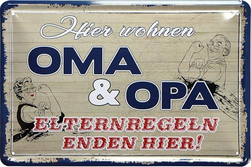 WOGEKA ART Retro Blechschild - Hier wohnen Oma und Opa - lustiger Spruch als Geschenk-Idee zur Deko, 20 x 30 cm, aus Metall im Vintage Design 333